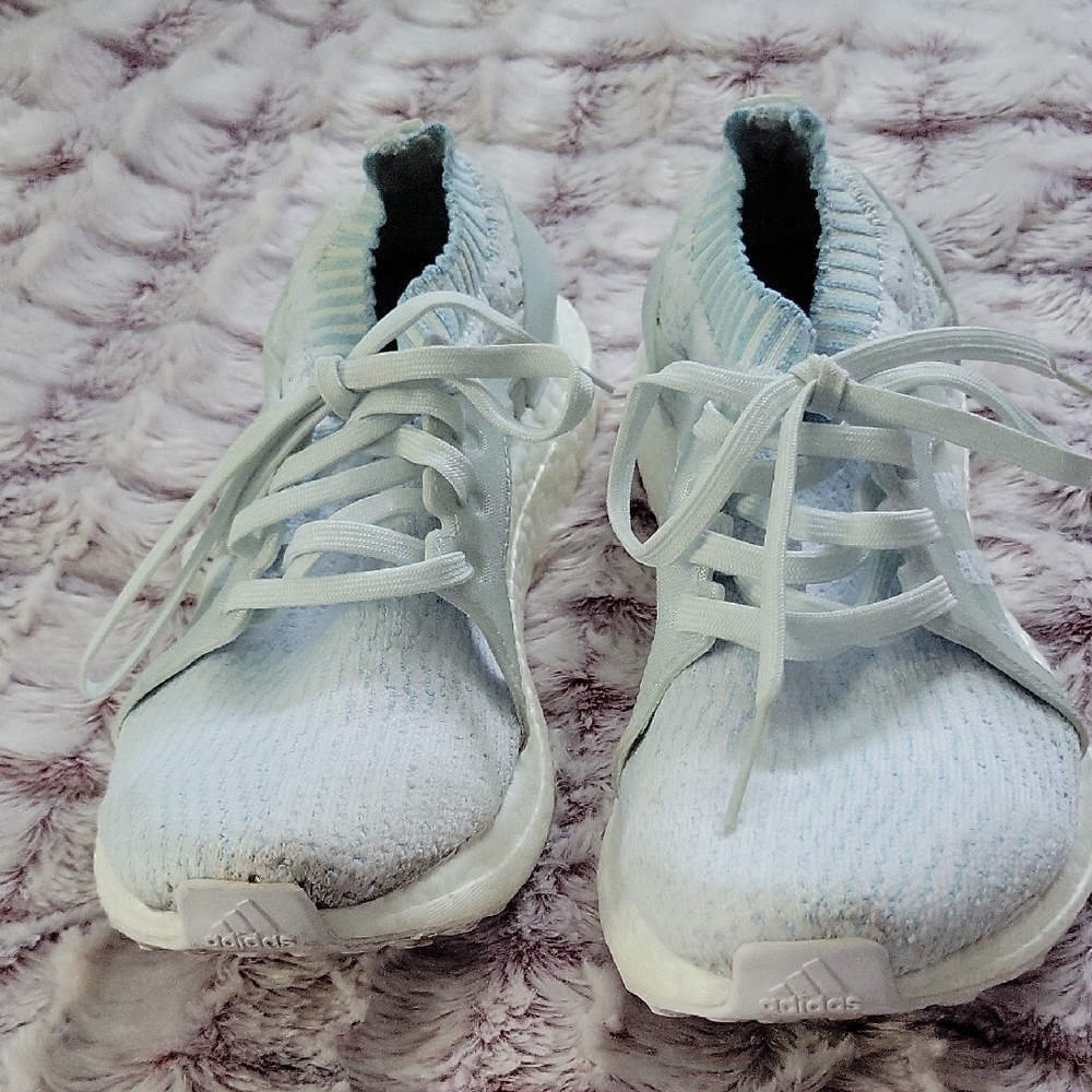 Adidas Womens Blue White UltraBoost x Parley  Eco-Friendly Running Shoes Size 8
